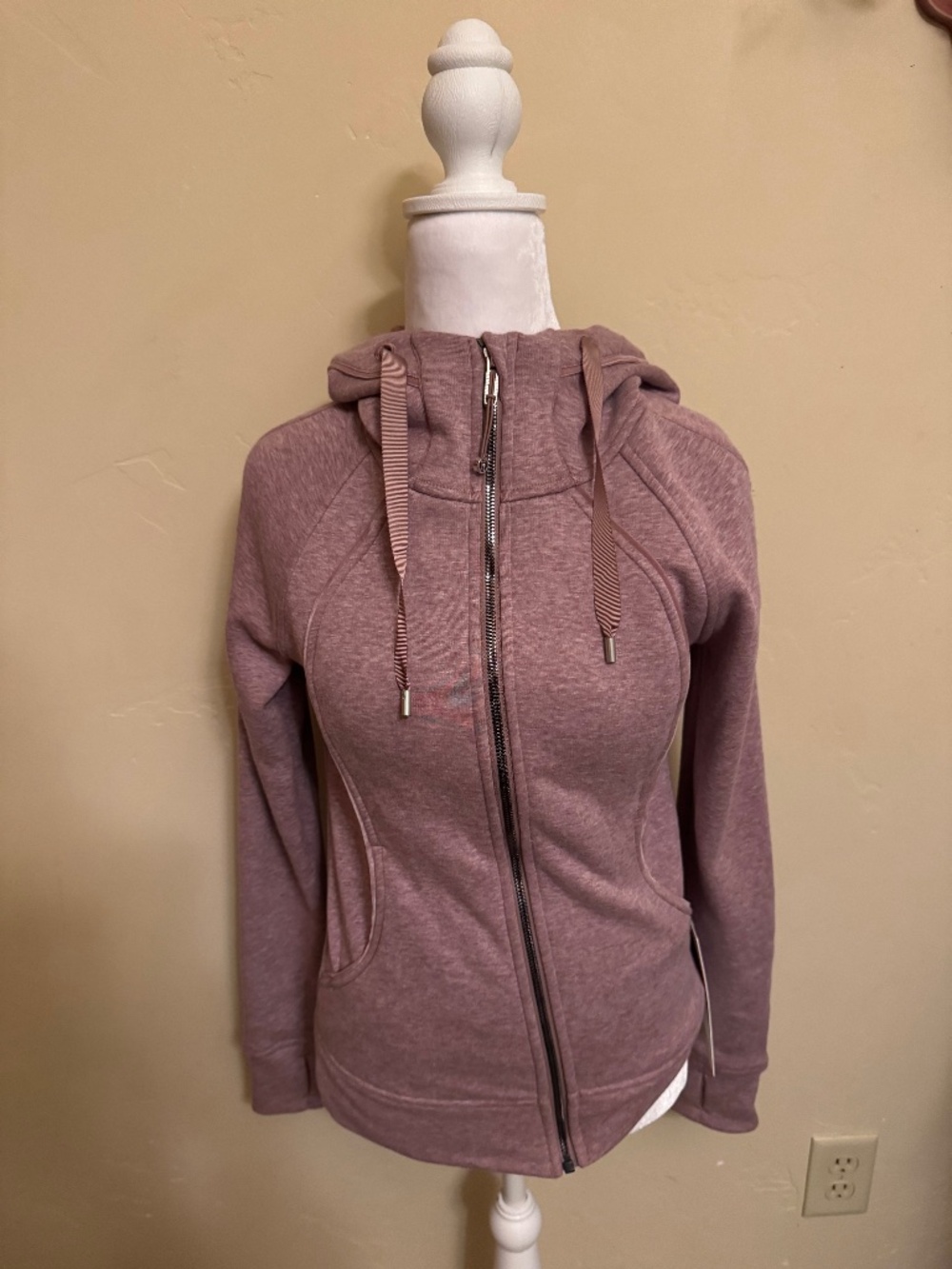NWT Lululemon sweatshirt